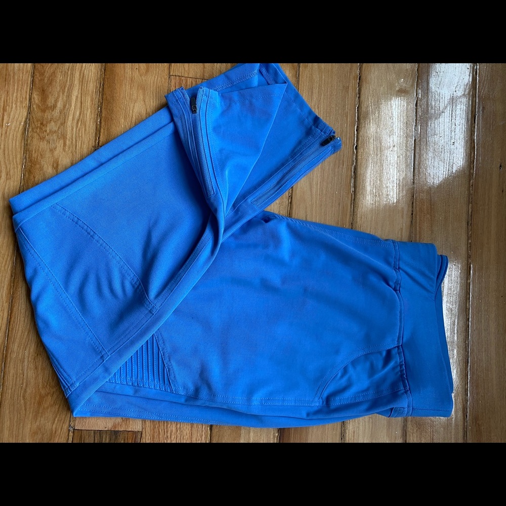 Figs Kanye moto scrub pant size L